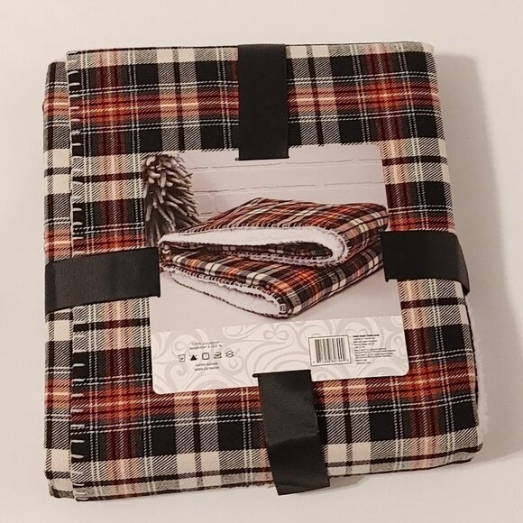 ROSE & Robin Microplush Throw Blanket Plaid 50" x 60" BNIP Sherpa Throw - Picture 4 of 6